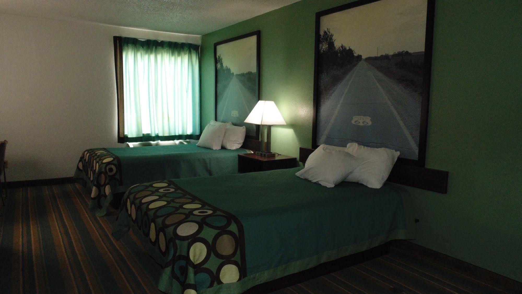 Motel Super 8 By Wyndham Sapulpa/Tulsa Area Glenpool Esterno foto
